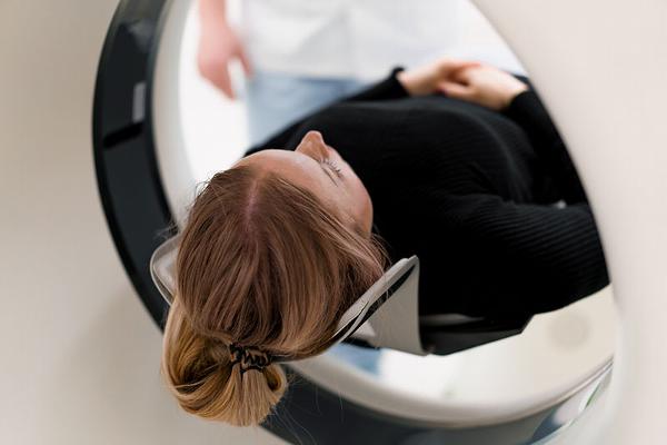 MRI scan on lady