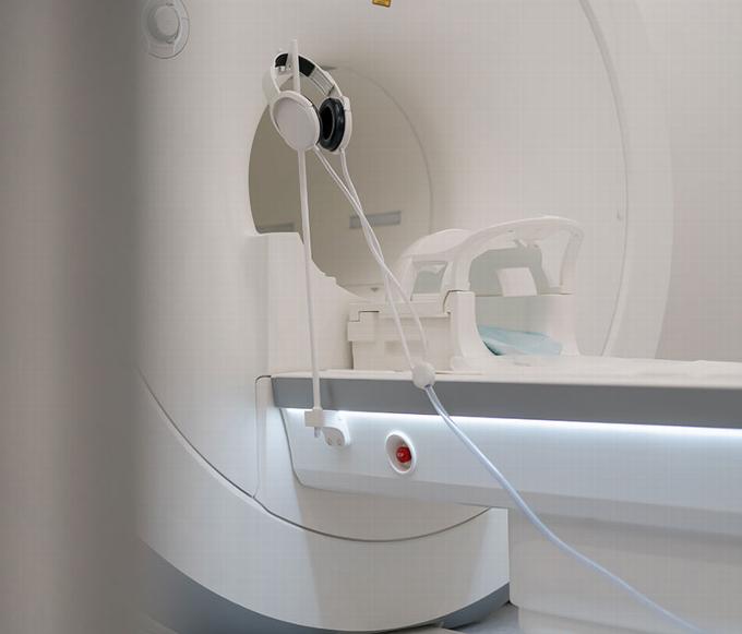 MRI scanner 